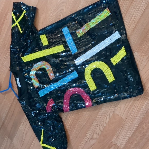 Clubbing Mini Dress with Sequins - Picture 11 of 11